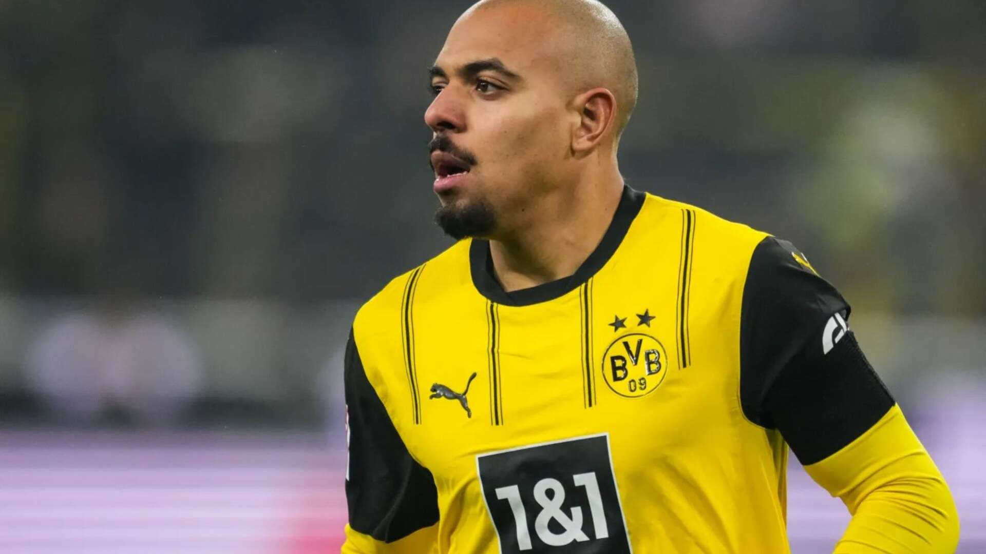 Aston Villa agree £22m transfer for Dortmund star Donyell Male