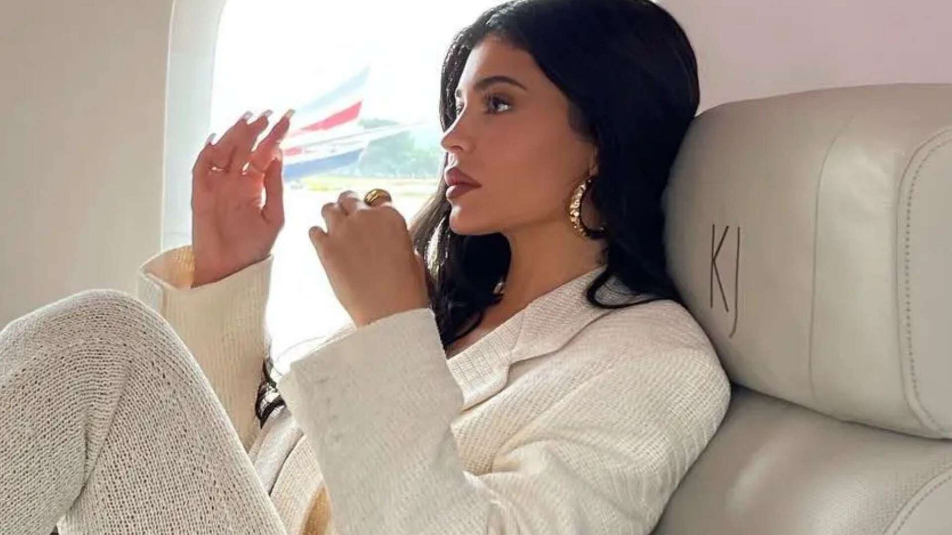 Kylie Jenner slammed for private jet taking EIGHT flights since wildfires