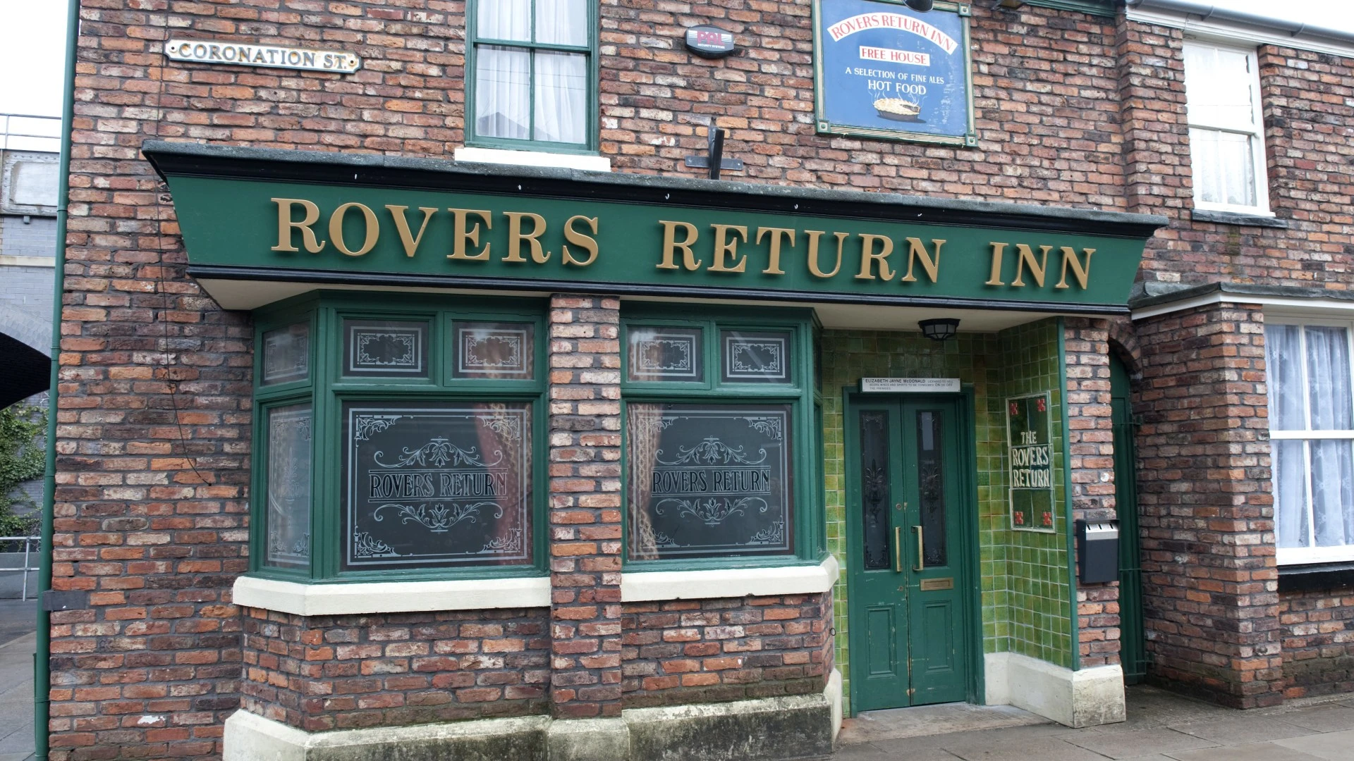 Former England star, 38, makes Coronation Street cameo and reveals major secret