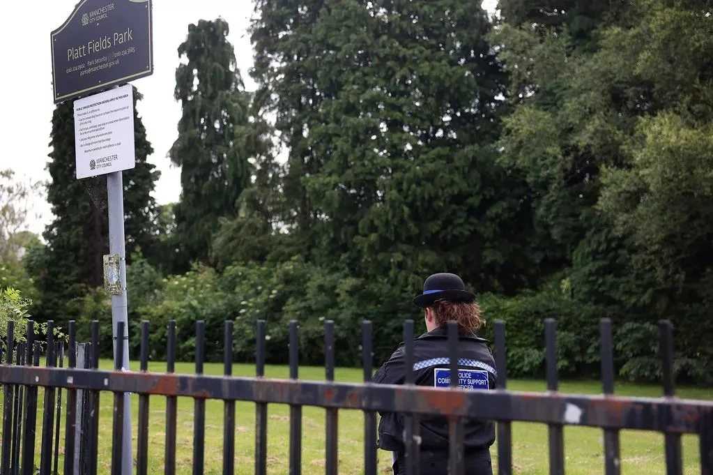 Bomb squad called to popular park in city after 'explosive' found