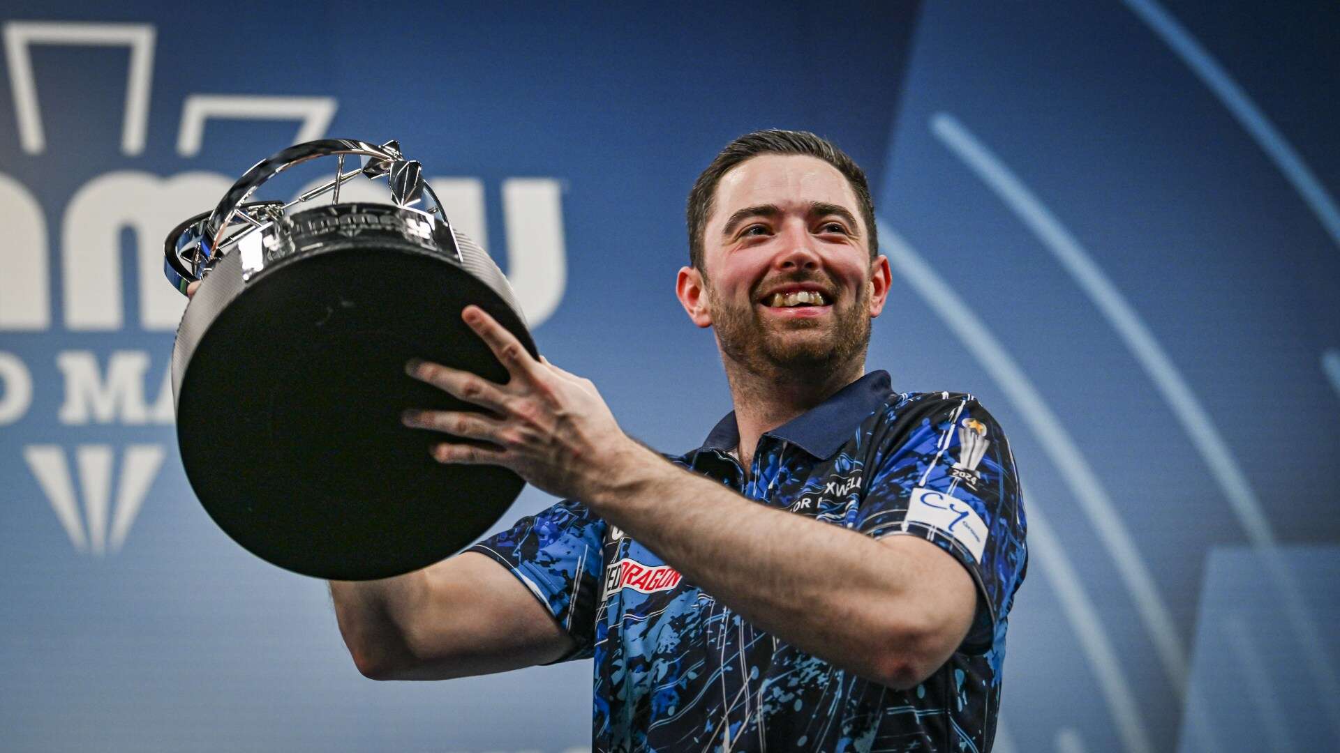 'I'd like to be the first' - Luke Humphries on verge of darts history