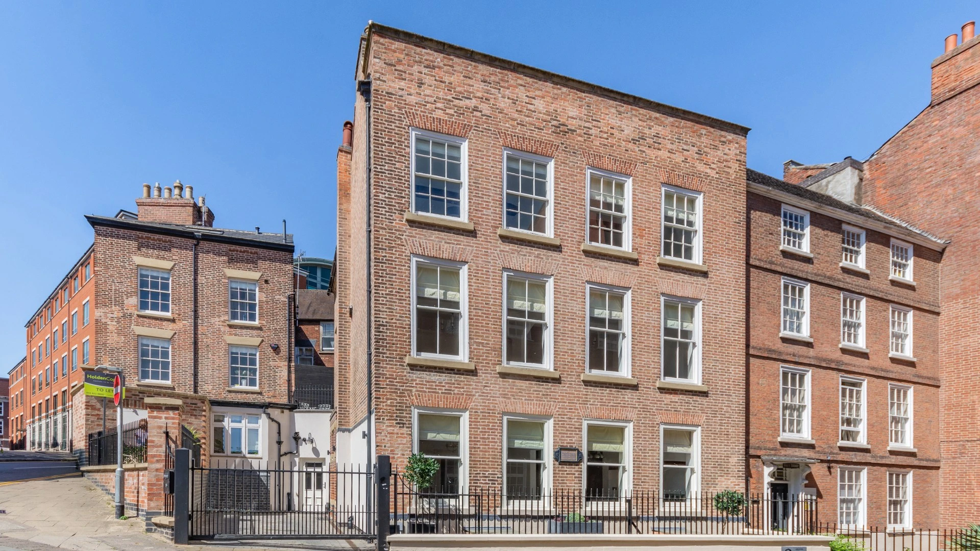 Four bed home looks normal from the outside… but wait until you see inside