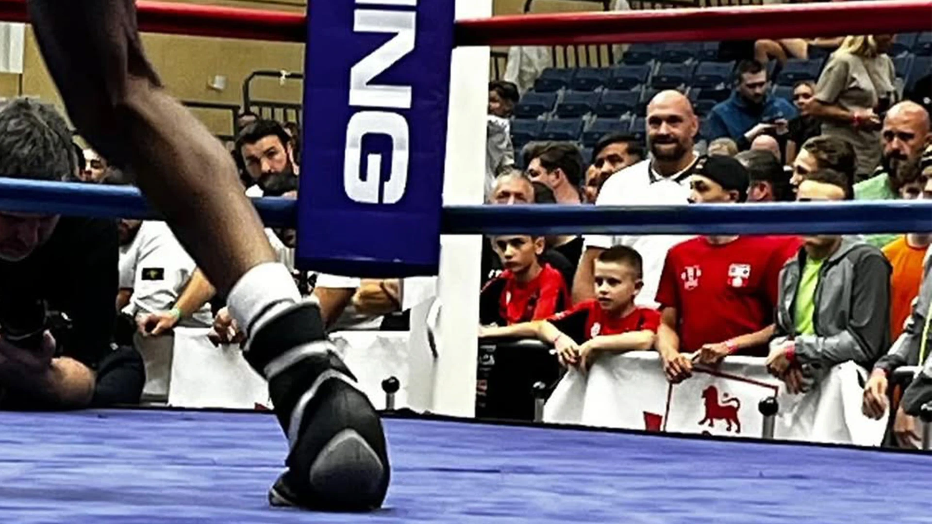 Tyson Fury spotted ‘secretly admiring’ little-known British boxer