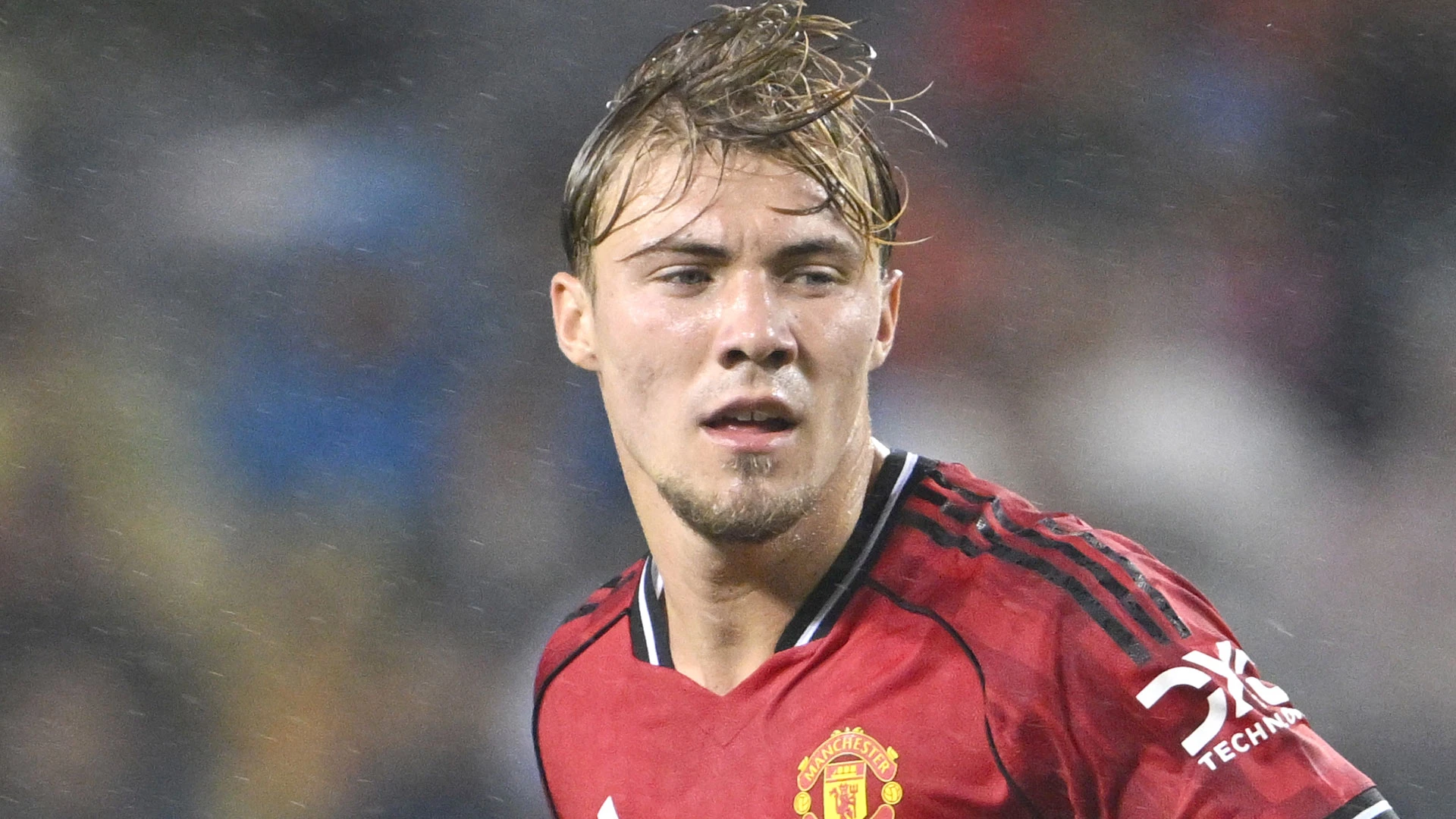 'Does anyone want to talk to me?' - Defiant Hojlund vows to fight for Utd spot