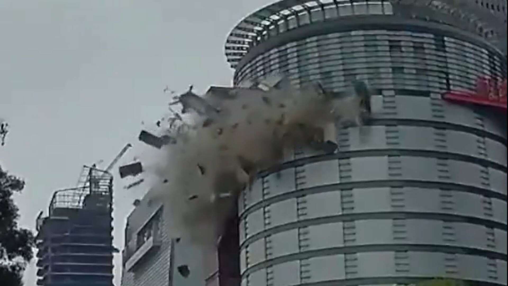 Moment explosion rips through shopping mall killing at least 4 & injuring 26