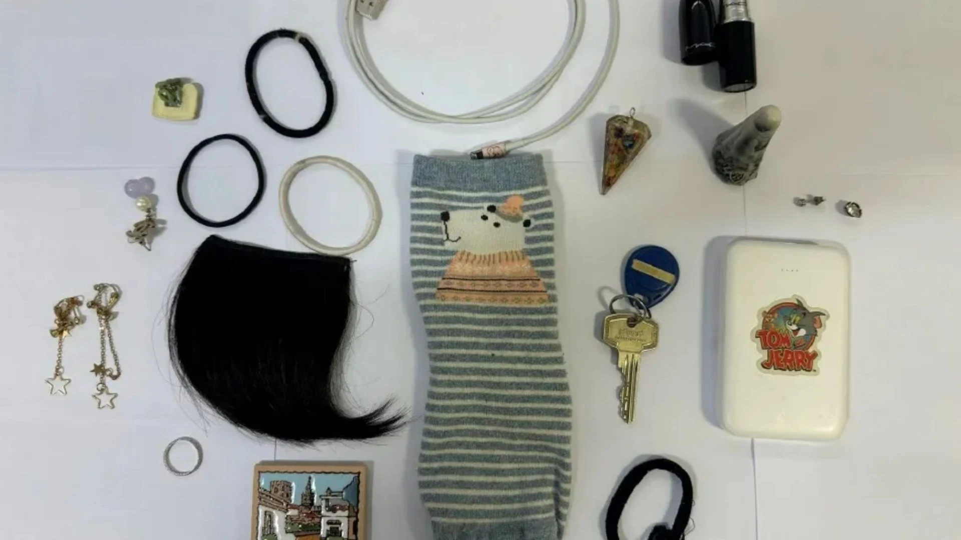 Cops share pic of souvenirs collected by rapist to find potential victims