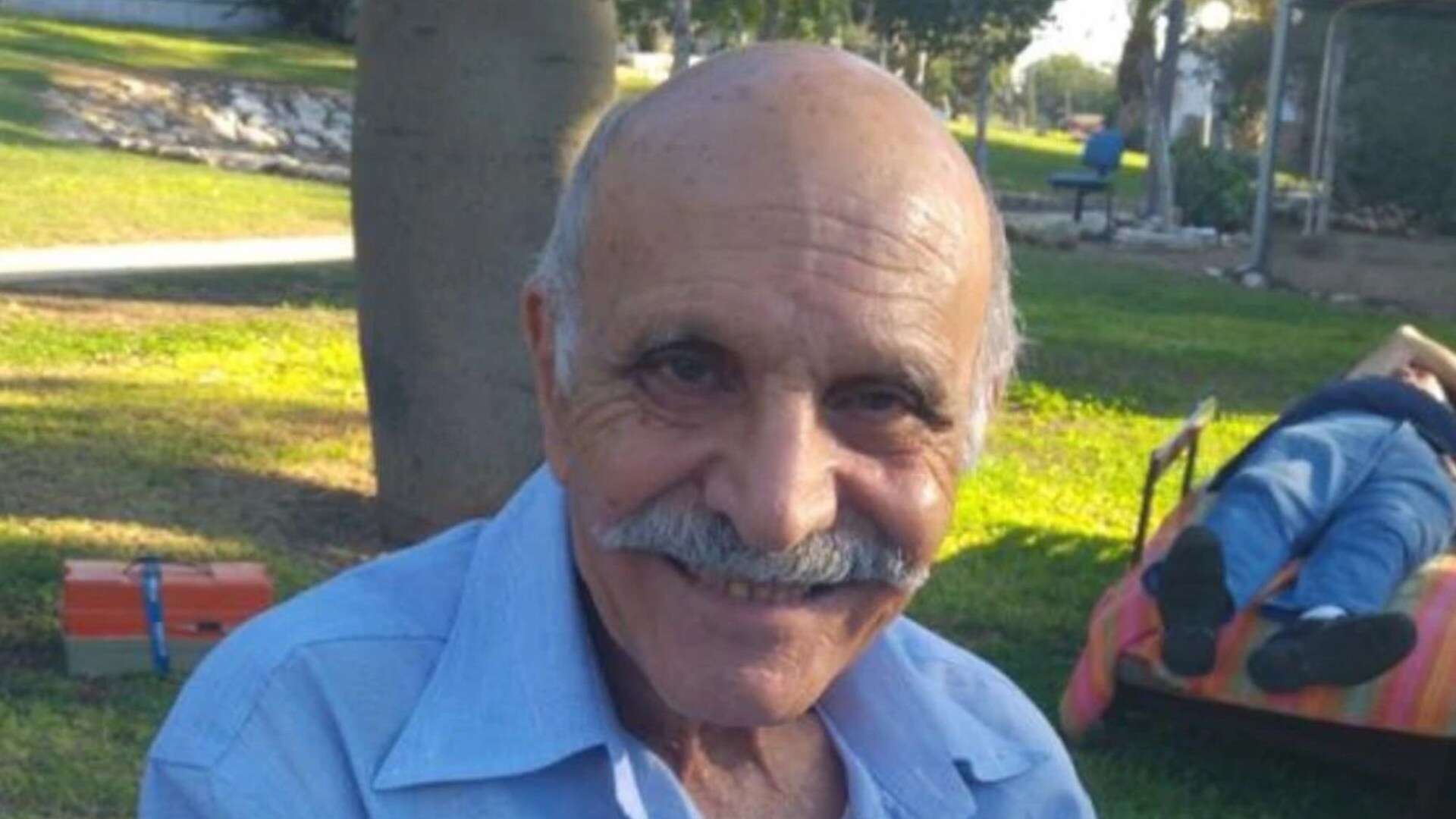 Oldest Israeli hostage killed by Hamas as peace deal on brink of collapse