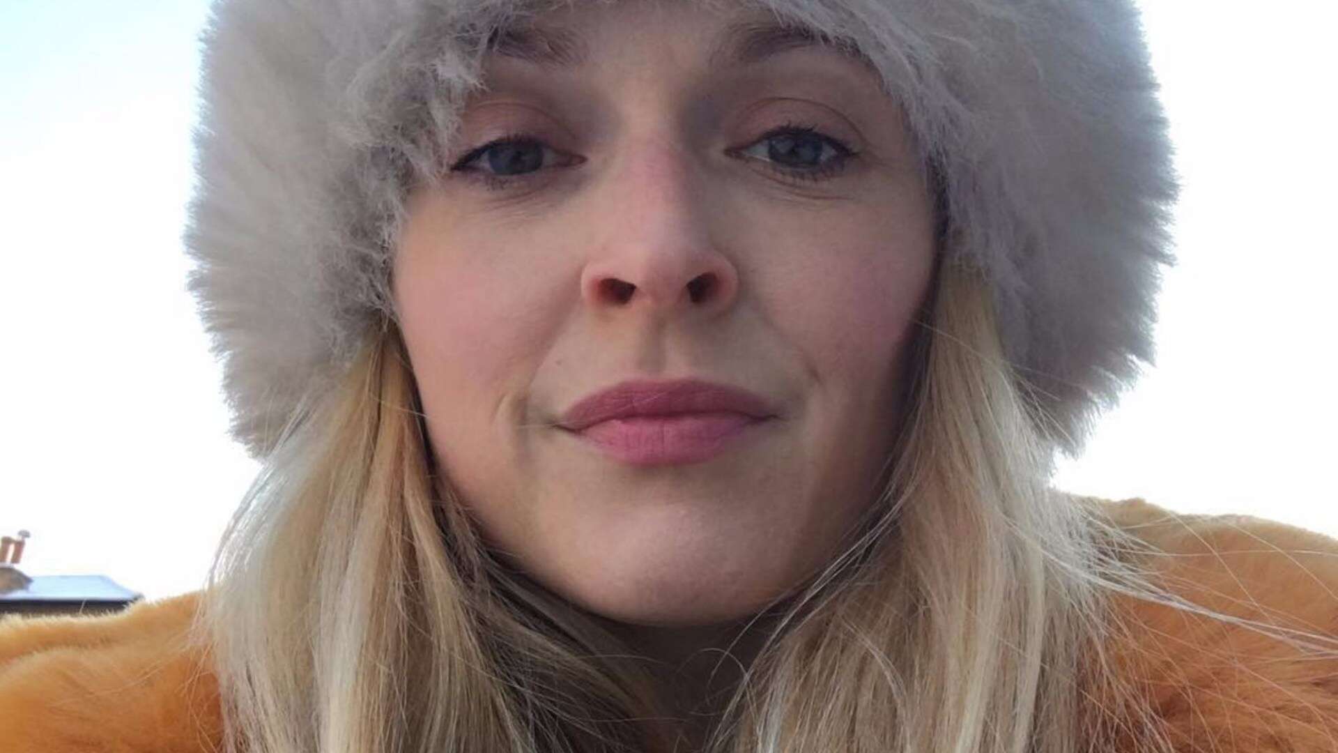 'Self-loathing' Fearne Cotton says she's having therapy every week after split