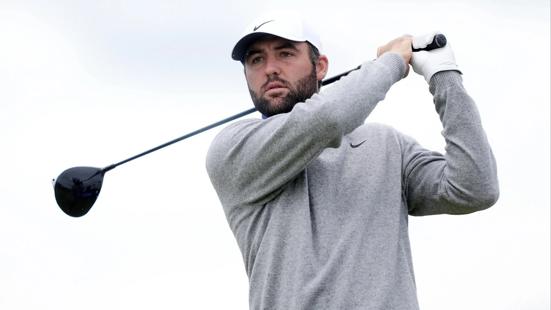 Rory Mcllroy in action after Lowry and Scheffler make strong starts