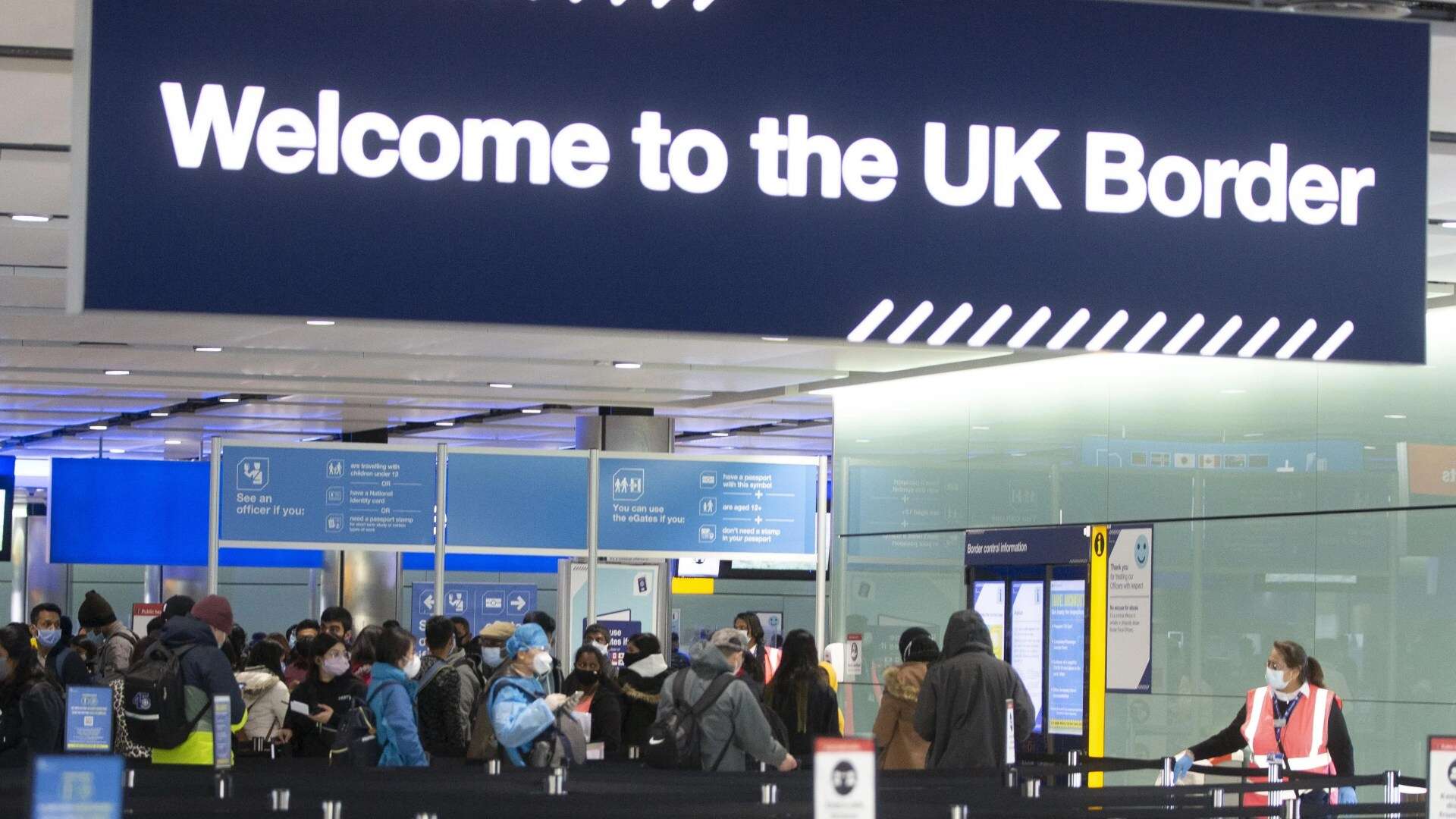 Migration will push UK population to 72.5M in 7 years, official figures show