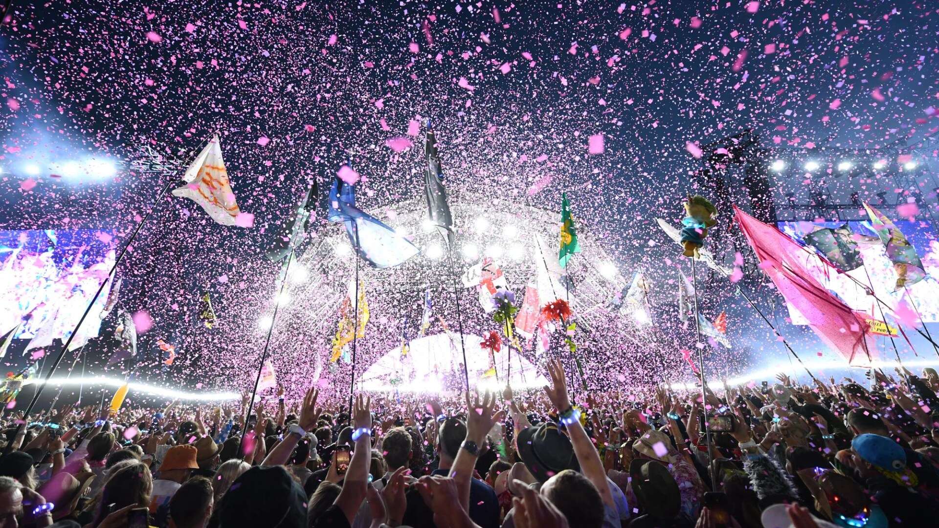 Glastonbury fans convinced there's ‘missing headliner’ after poster clue