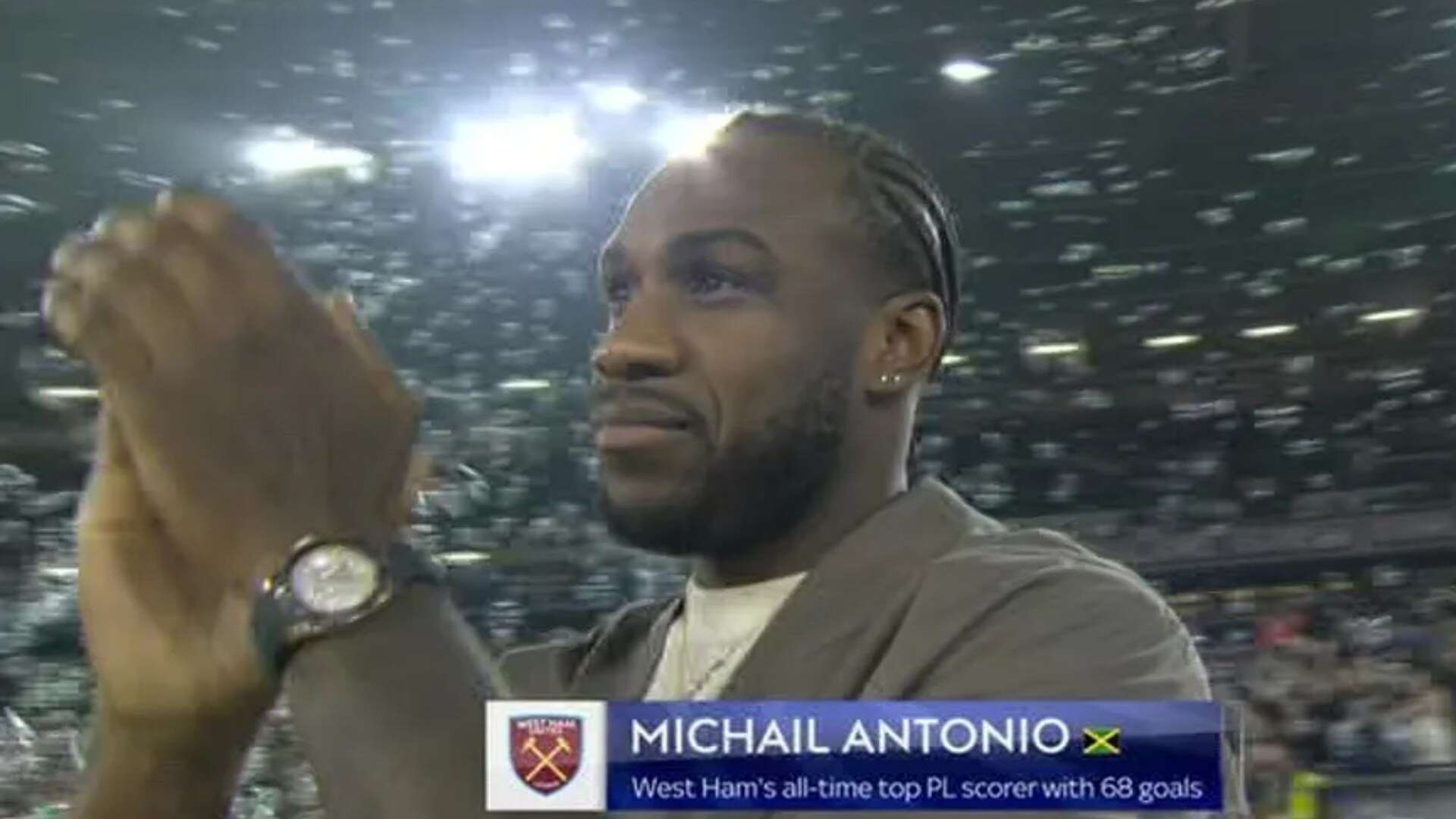 Antonio returns to West Ham for 1st time since escaping death in Ferrari crash