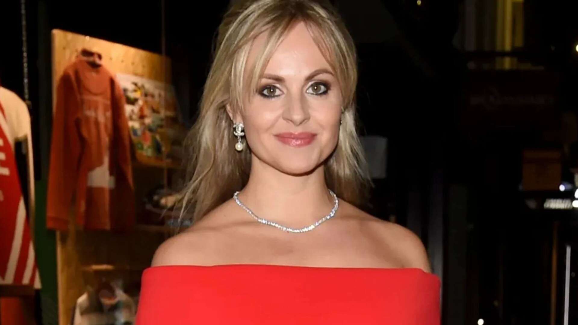 Corrie's Tina O’Brien ditches wedding ring & unfollows husband on social media