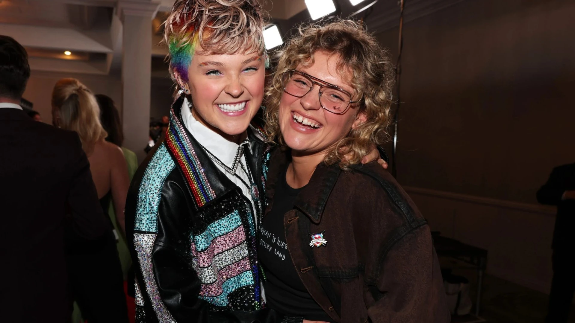 JoJo Siwa's ex Kath takes savage swipe at her after loved-up Chris pics