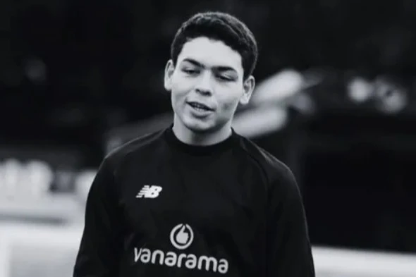 Ex-Man Utd player, 19, found dead in bedroom weeks after quitting football