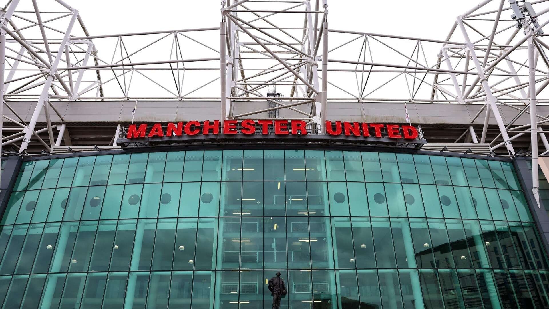 Man Utd to announce plan to replace Old Trafford with 100,000-seater stadium