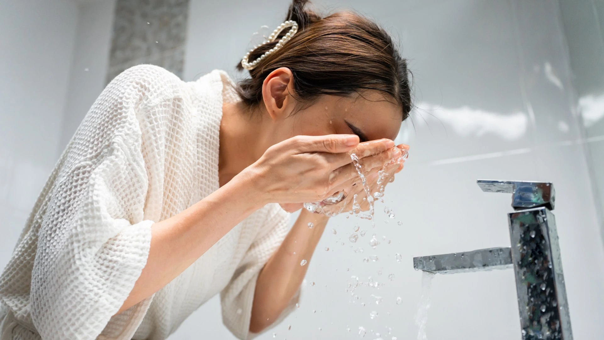 Warning to holidaymakers over hotel product that 'wreaks havoc' on your skin