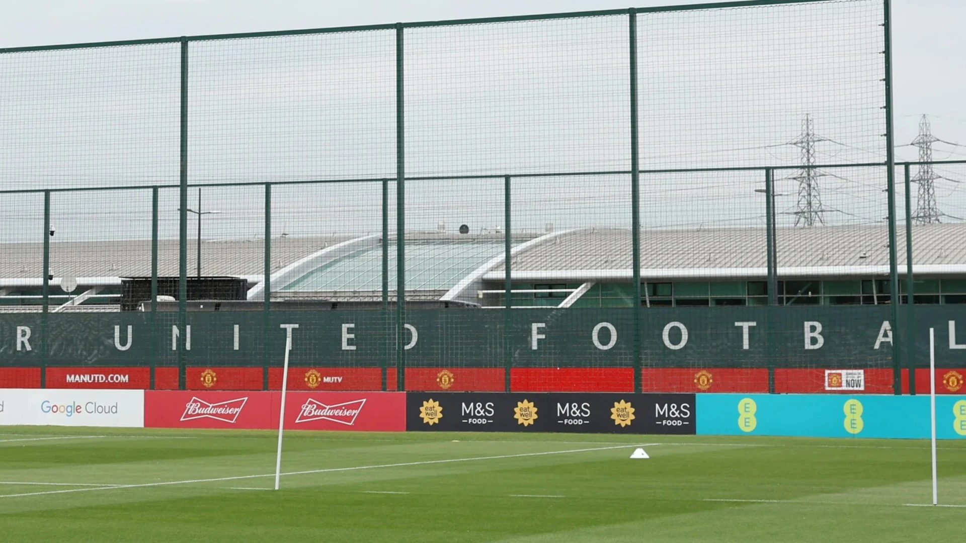 Man Utd coach 'likely to leave' with future uncertain as he considers exit