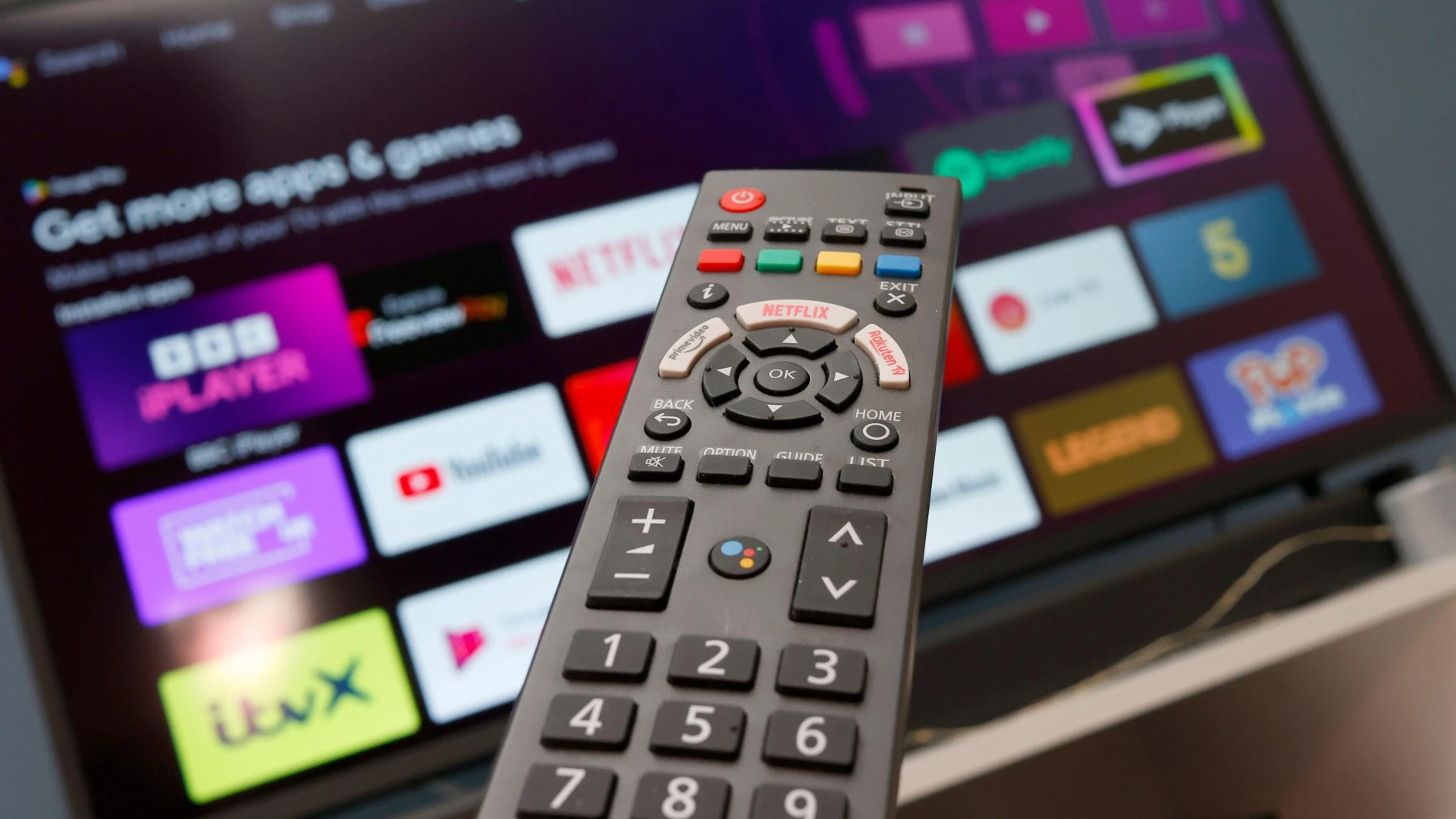 How to get Sky TV with Netflix for just £13 per month and you get a £40 voucher