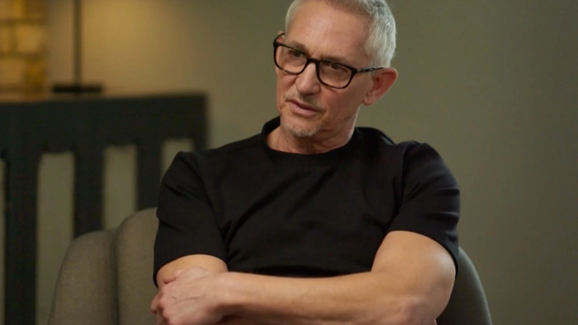 BBC star issues blunt warning to fellow presenters after Lineker slammed bosses