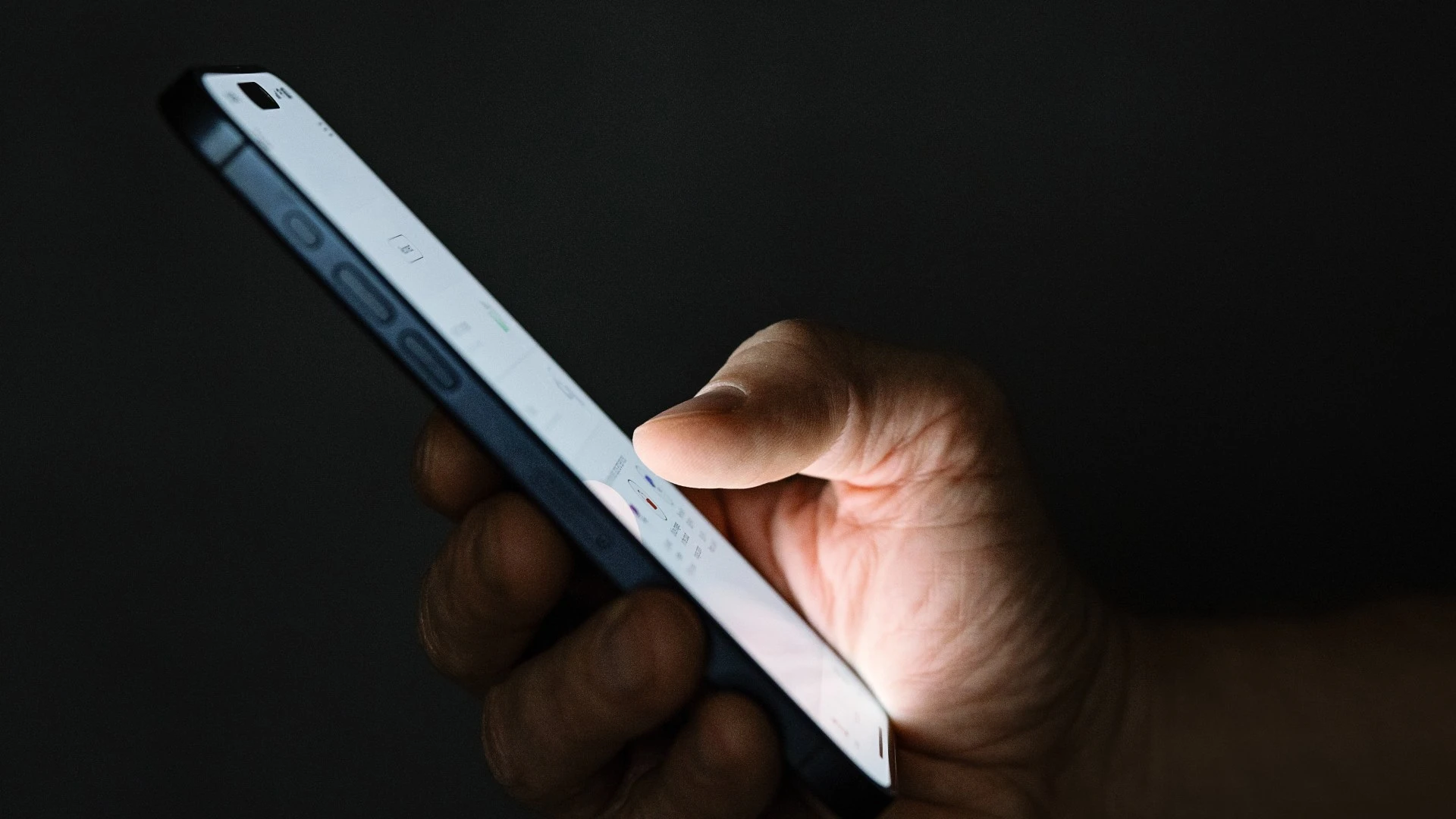 VPN BAN update as downloads SURGE after UK age-check rules block adult sites