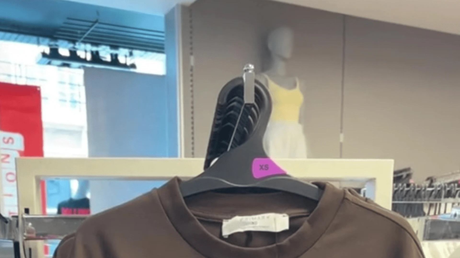 New £10 Primark summer top's the perfect & Other Stories dupe & mum tum-friendly
