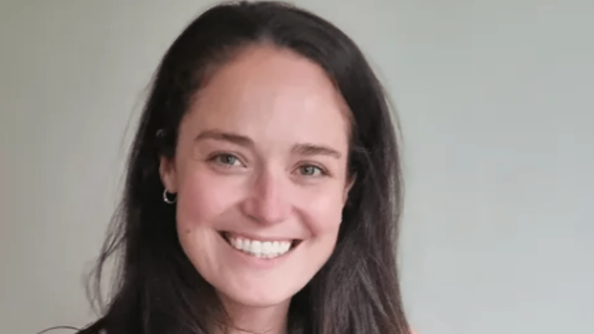I’m an ex-beauty queen & feel pressure to look perfect but embrace wrinkles