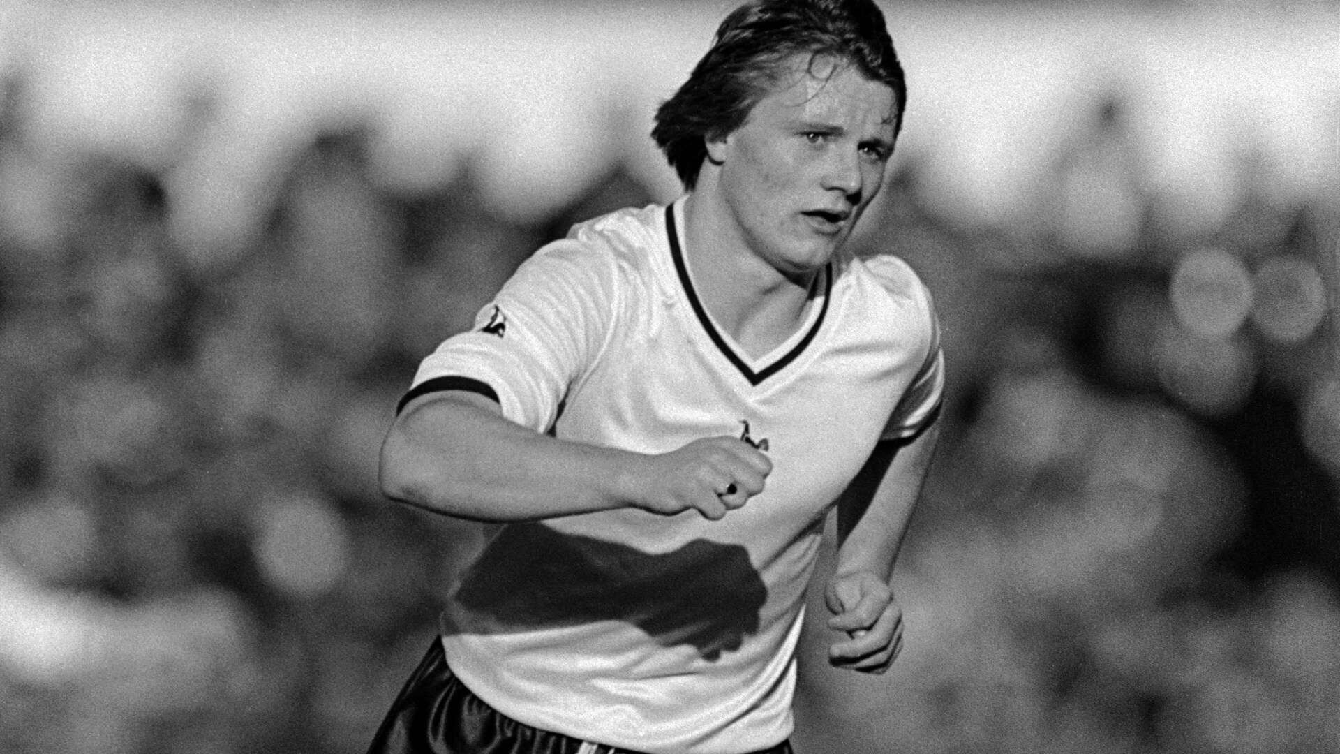 Garry Brooke dead at 64: Former Tottenham star who won FA Cup twice passes away