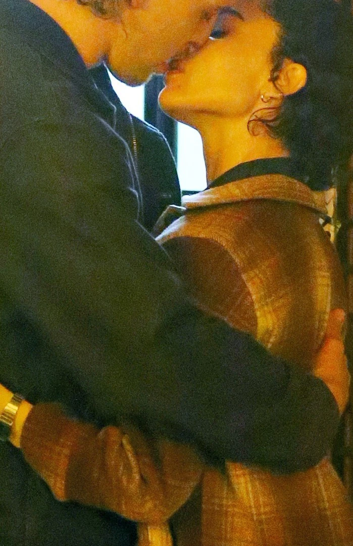 Zoe Kravitz grows close to Caught Stealing co-star Austin Butler