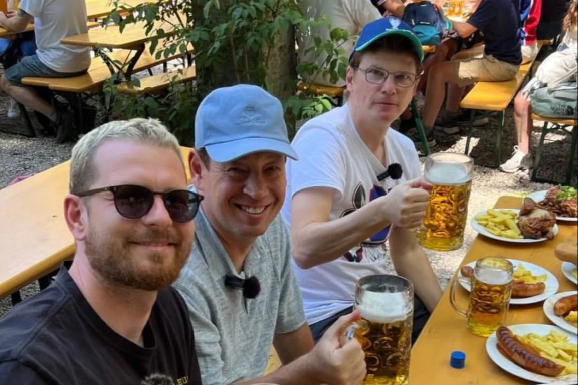 Arsenal cult hero looks unrecognisable as he holds stein in Munich