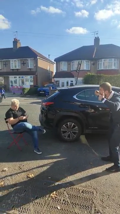 Moment row erupts after woman blocks driver parking his car to ‘reserve’ spot