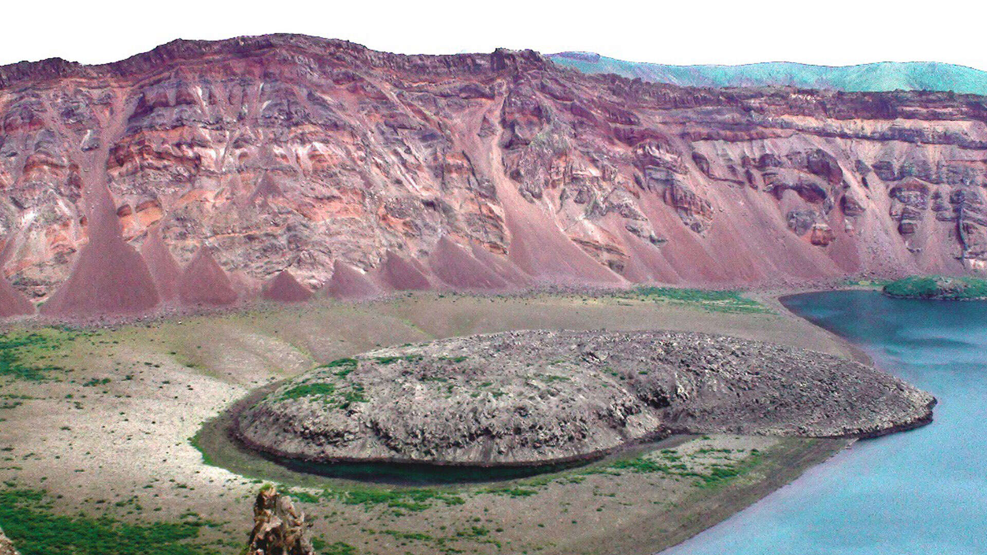 Lost volcano that 'turned summer to winter and caused brutal famines' found