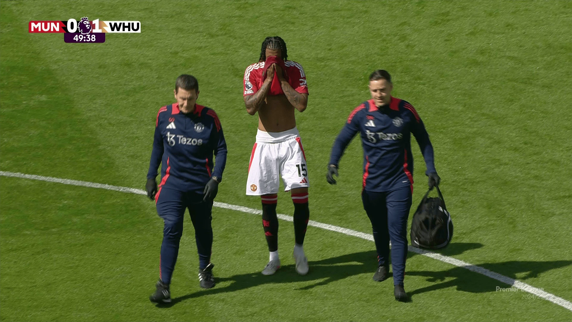 Man Utd star Leny Yoro fights back tears and goes straight down tunnel