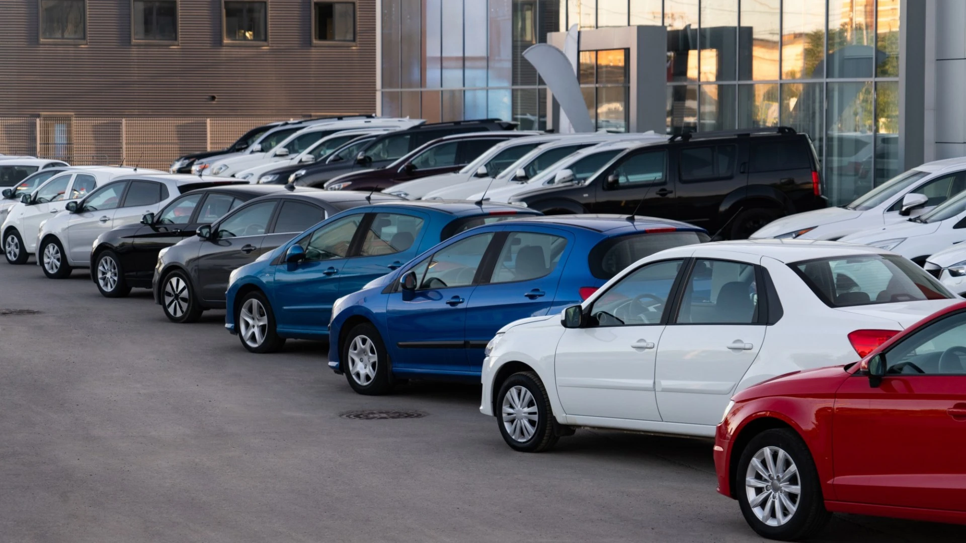 UK's fastest-selling used cars revealed as 'cheap yet spacious' SUV tops charts