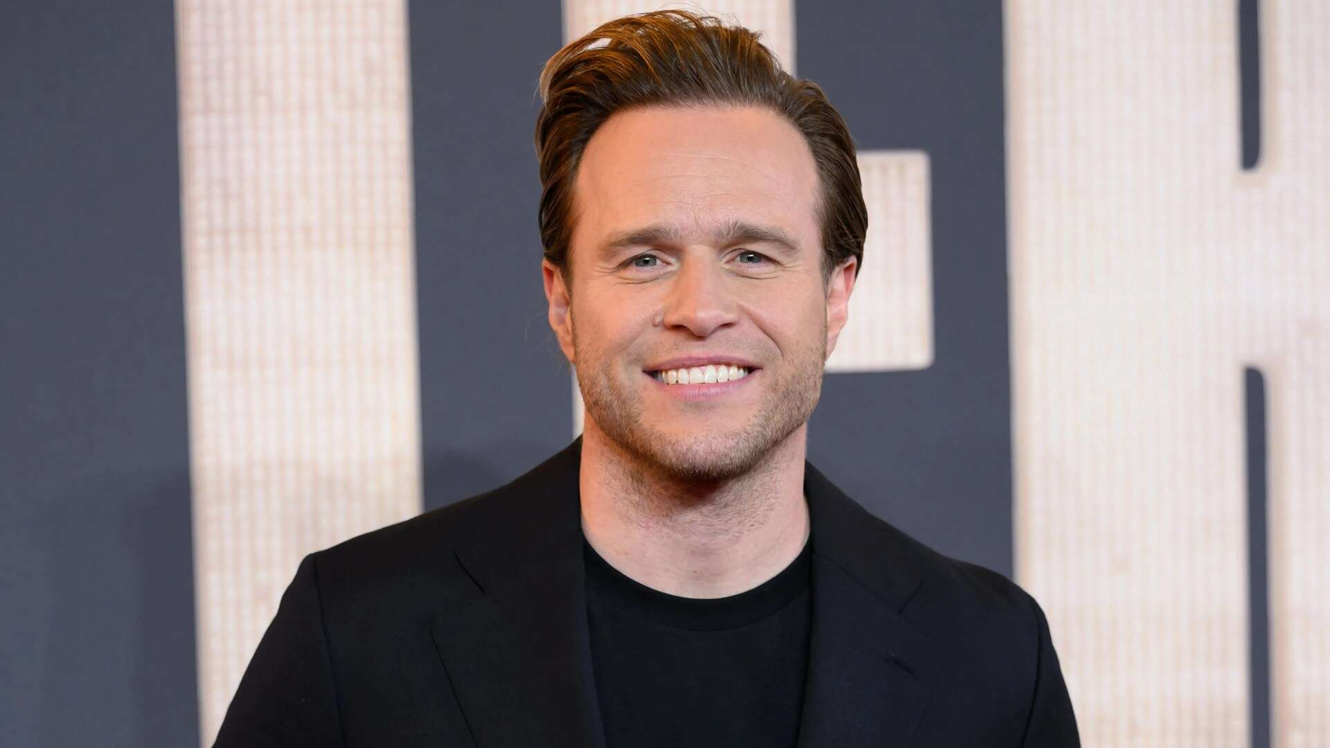 Olly Murs cancels show hours before he's due onstage with apology to fans