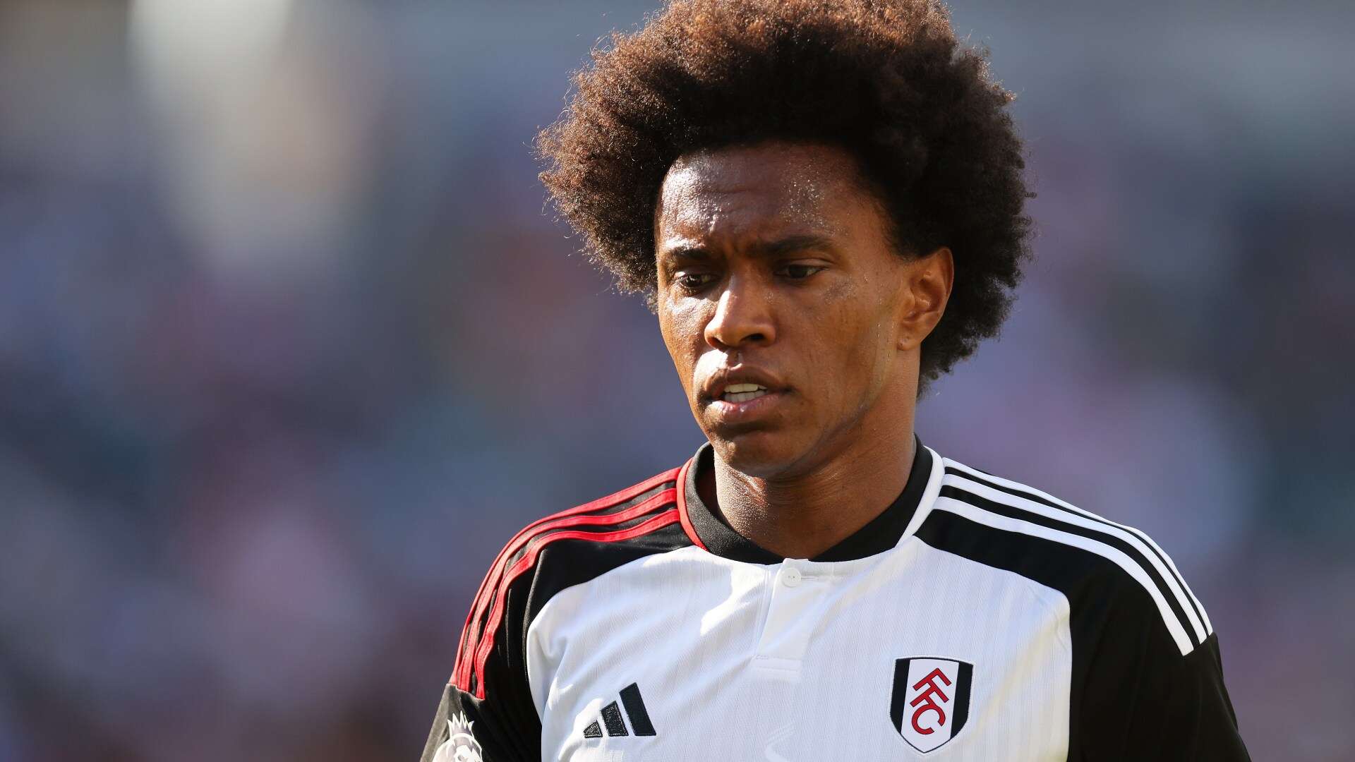 Willian, 36, offered to join his 4th Prem club weeks after ripping up contract