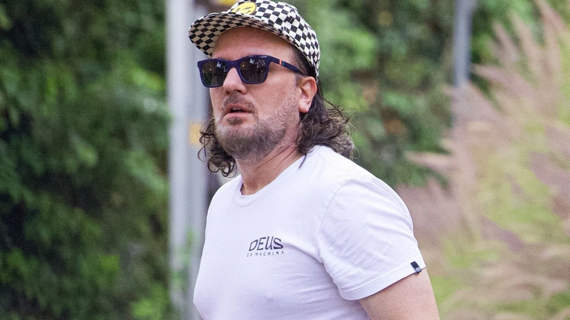 90s boyband star looks unrecognizable out in LA - can you guess who he is?