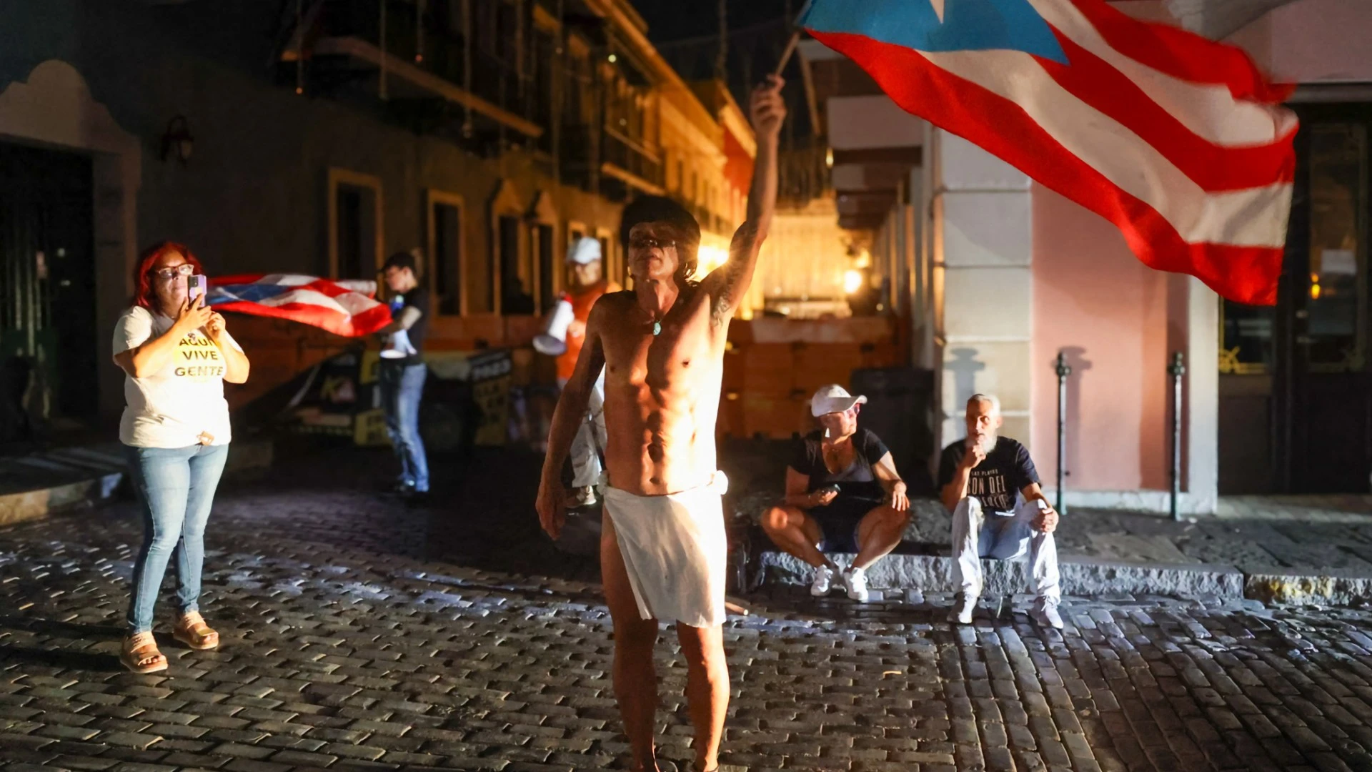 Entire island plunged into darkness as power blackout hits Puerto Rico
