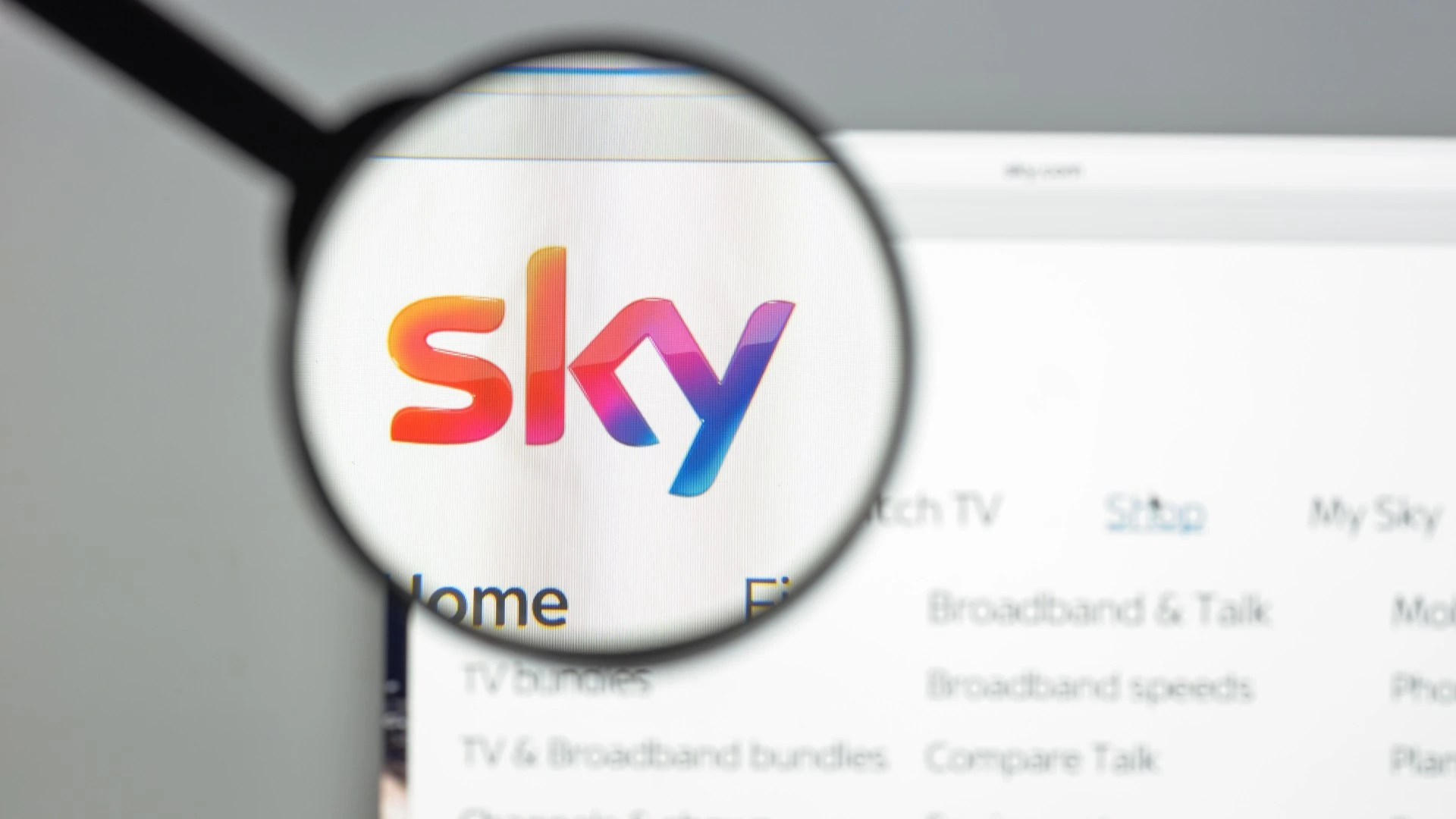 Sky internet down leaving hundreds of customers without broadband access