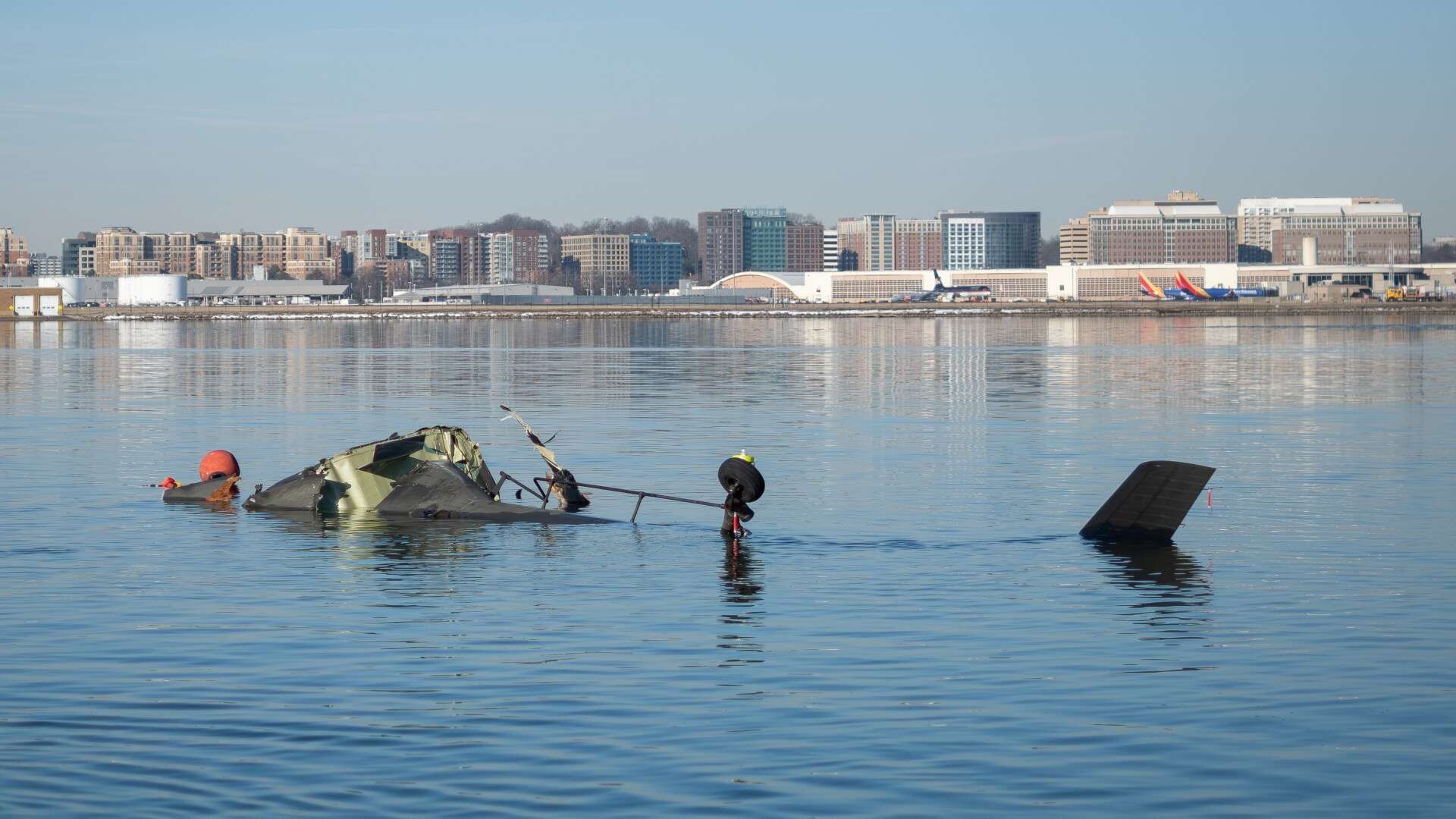 Capt Sully reveals crucial factor in DC jet crash & says 'everything is harder'