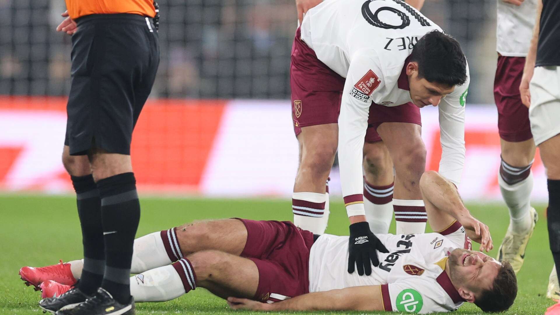 Graham Potter in huge blow as West Ham star pulls hamstring live on TV