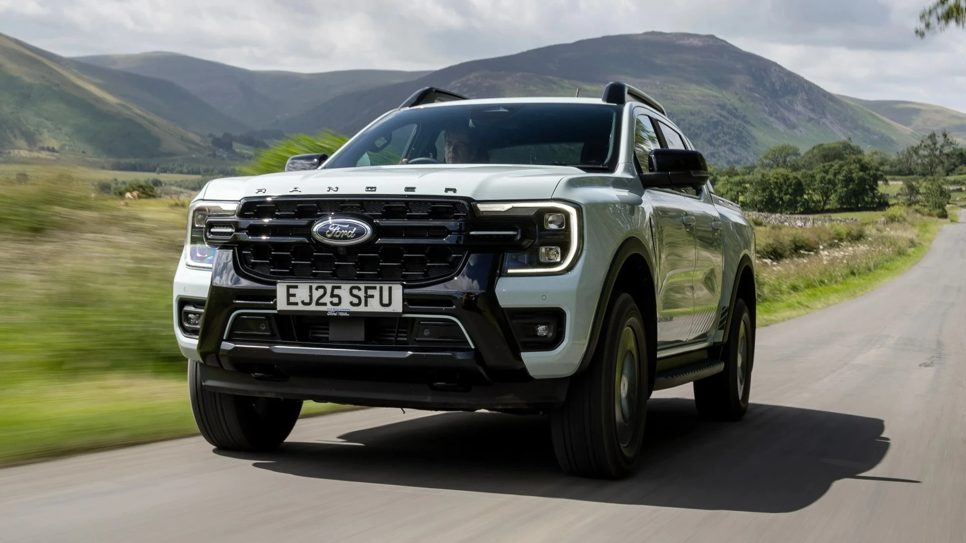 Why Ford Ranger's new plug in hybrid is the best pick-up truck it's EVER made