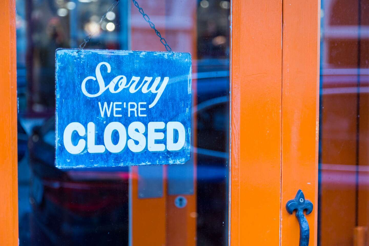 Clothing shop to permanently shut after 113 years as it launches closing sale