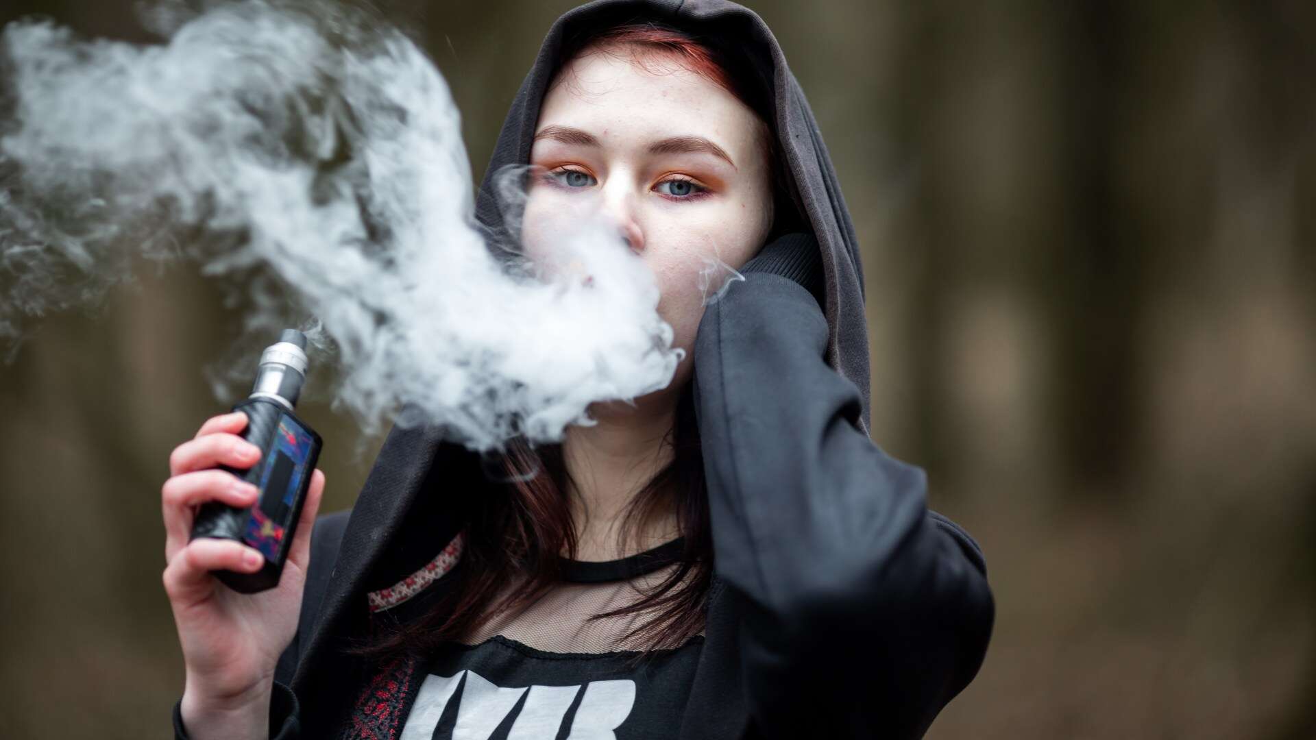 Millions of vapers 'could RETURN to cigs if sweet & fruity flavours restricted'