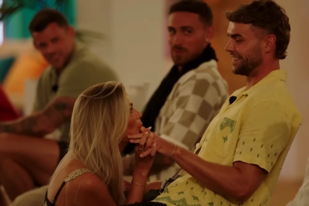 Love Island fans brand girl the 'real villain' after Heart Race Challenge