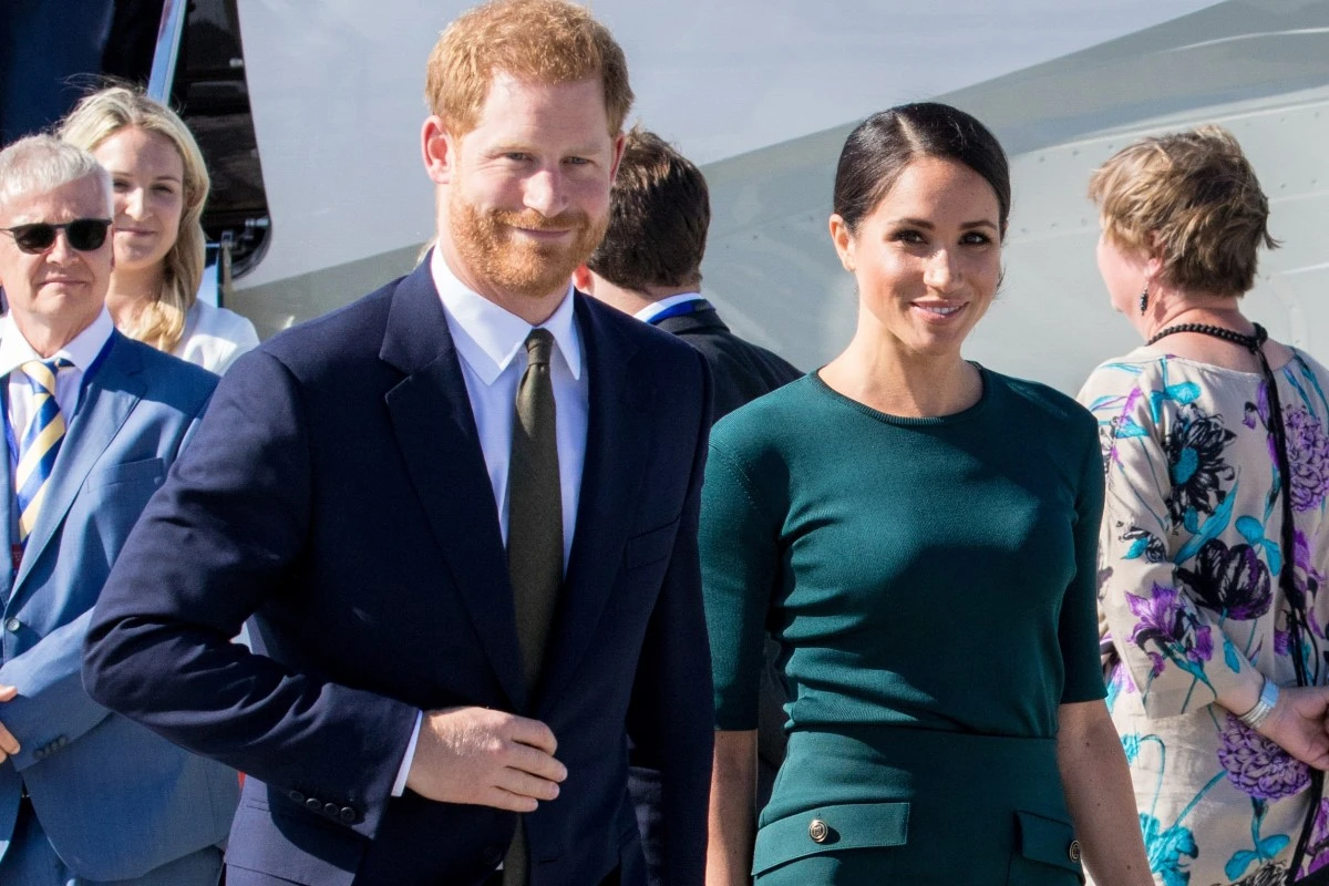 Meg says book is a 'love story' about growing with Harry 'in good times & bad'