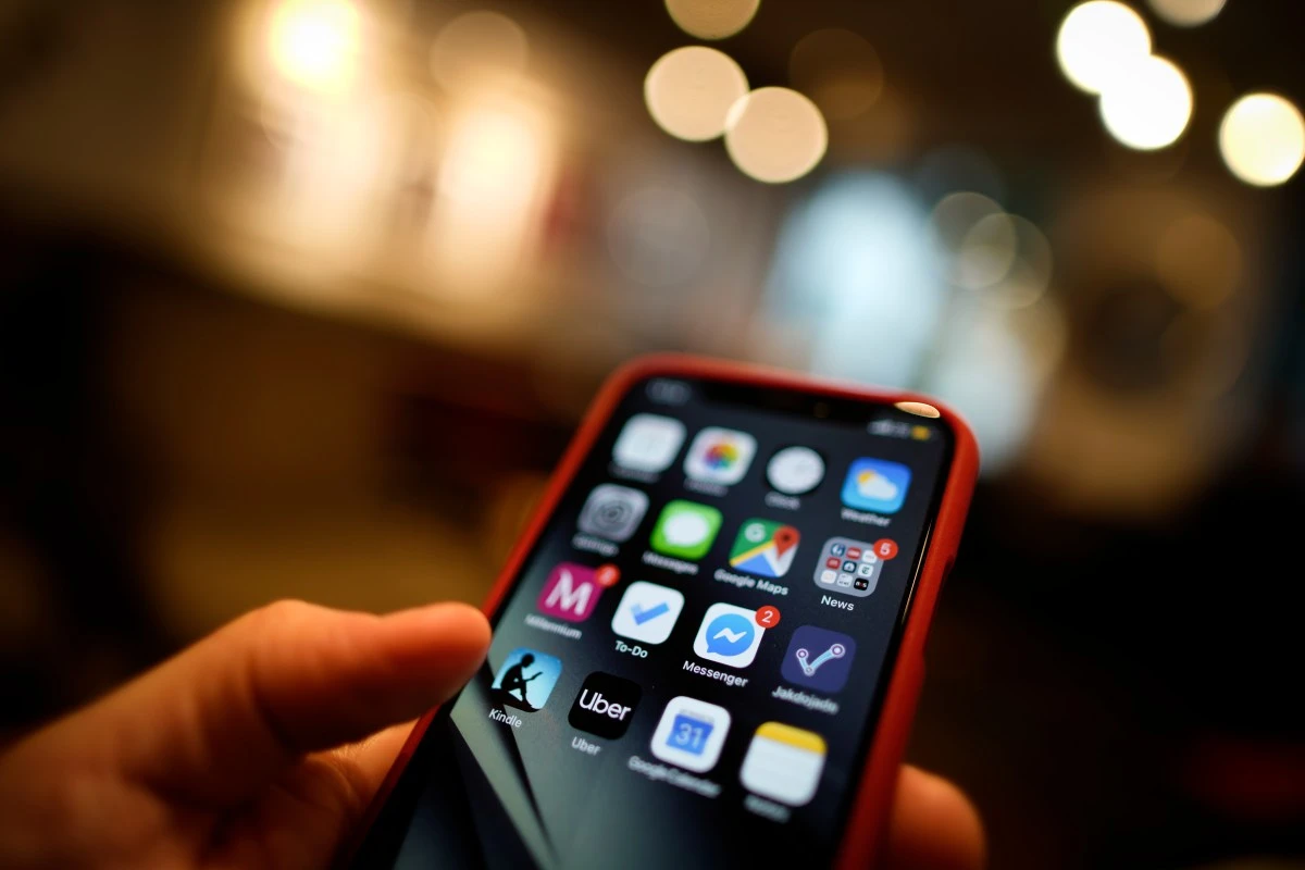 iPhone warning as these WiFi names CRASH your phone and block its internet