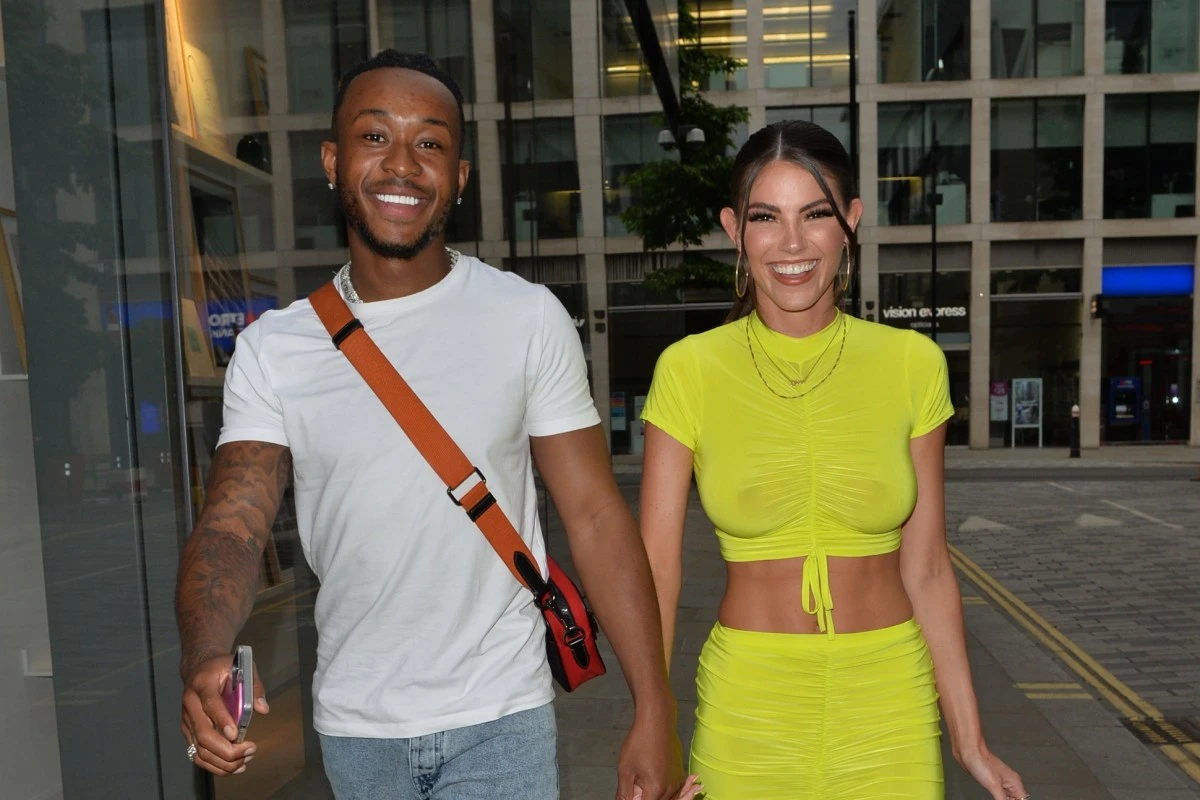 Love Island's Rebecca Gormley & Biggs Chris look loved up after night out