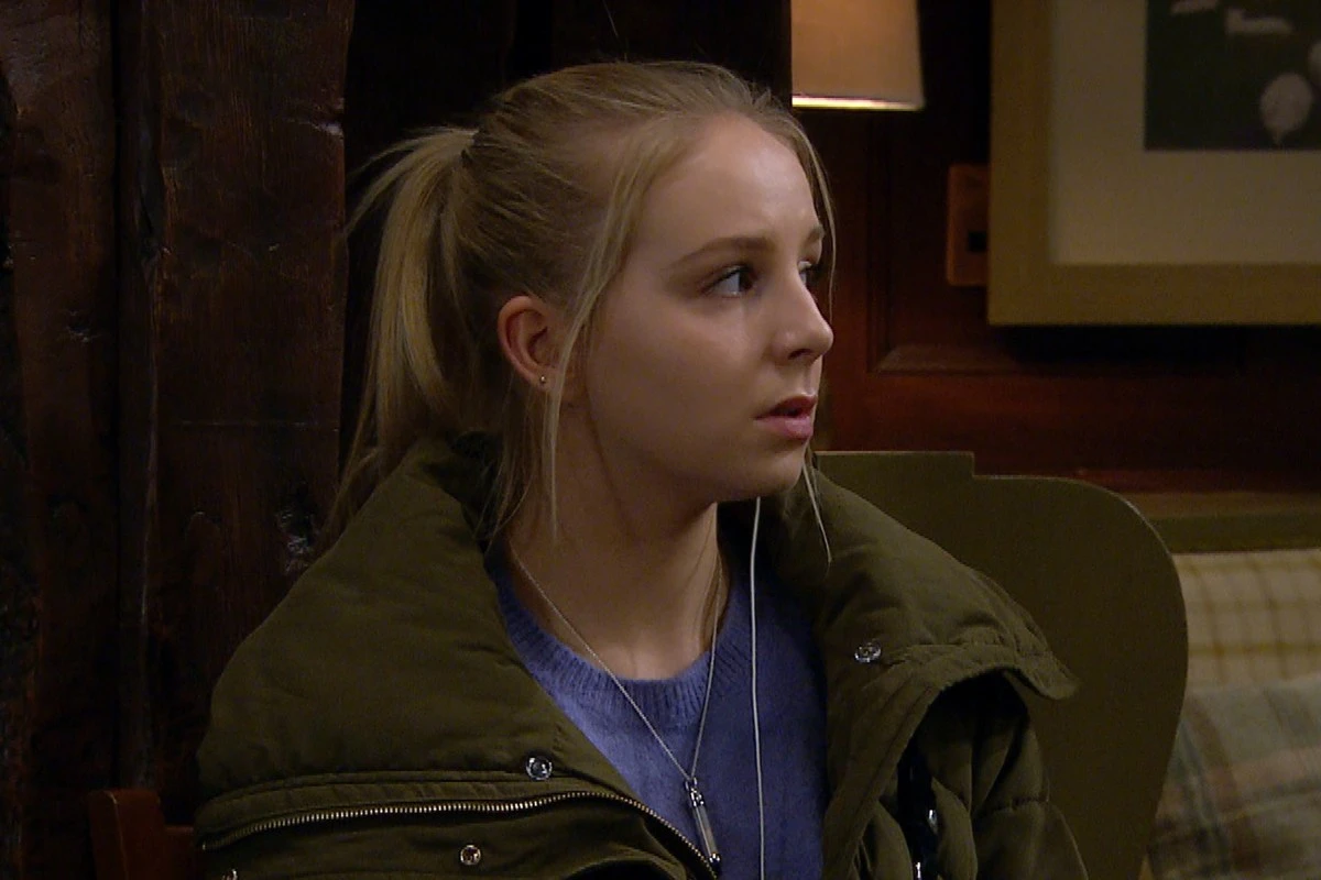 KNIFE ATTACK Emmerdale: Belle Dingle's stabbing horror explained