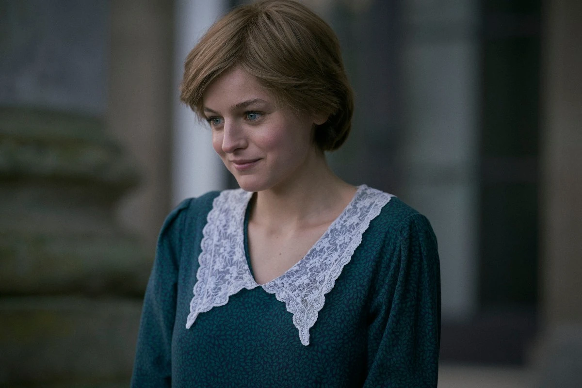 di drama The Crown's Emma Corrin 'hates' being asked about 'untouchable' Princess Diana